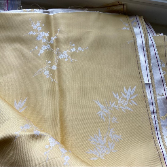 5 yd Blush Pink Chinese Blossom & Bamboo Fabric - Picture 2 of 3